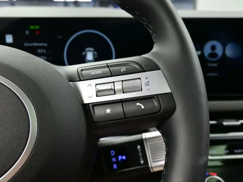 More photos of 2025 Hyundai Tucson Hybrid Limited at Dorsett Hyundai, IN