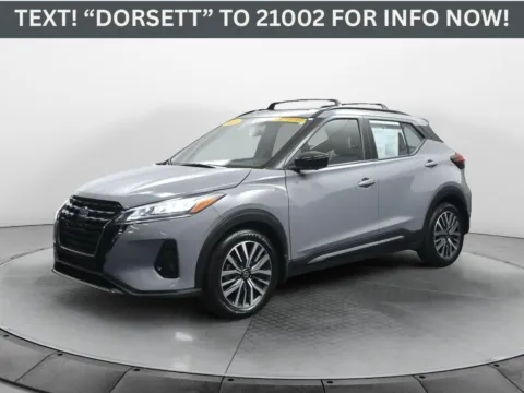 Gray 2021 Nissan Kicks SR for sale in Terre Haute, IN