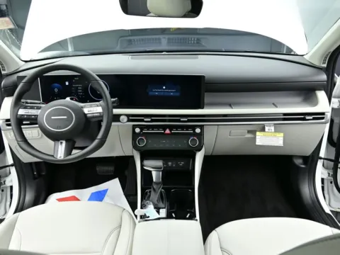 Photos of 2026 Hyundai Tucson SEL Convenience for sale in Terre Haute, IN at Dorsett Hyundai