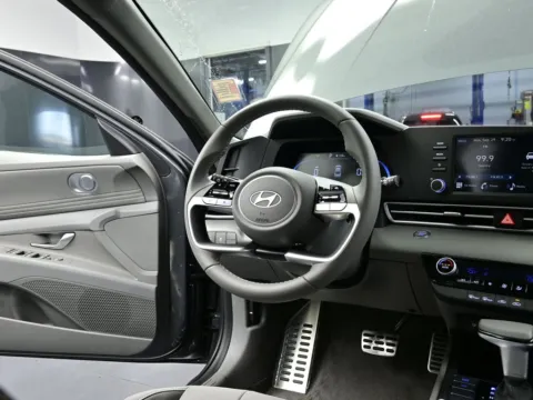 More photos of 2025 Hyundai Elantra SEL Sport at Dorsett Hyundai, IN