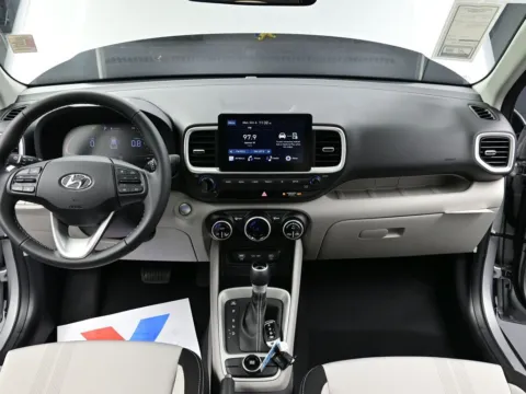 Photos of 2025 Hyundai Venue SEL for sale in Terre Haute, IN at Dorsett Hyundai