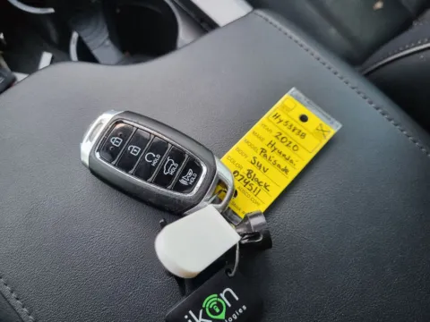 Photos of 2020 Hyundai Palisade Limited for sale in Terre Haute, IN at Dorsett Hyundai