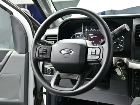 More photos of 2024 Ford F-350 Super Duty XLT at Dorsett Hyundai, IN