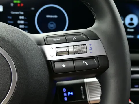 More photos of 2025 Hyundai Tucson Hybrid Limited at Dorsett Hyundai, IN