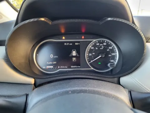 More photos of 2020 Nissan Versa SV at Dorsett Hyundai, IN