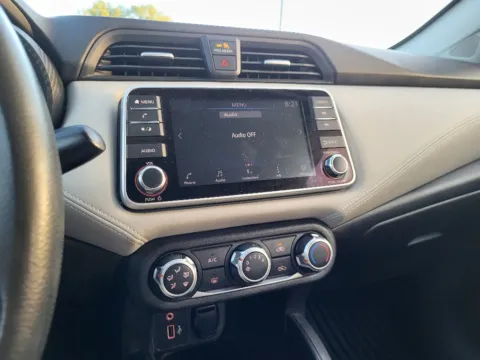 More photos of 2020 Nissan Versa SV at Dorsett Hyundai, IN