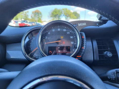 More photos of 2015 MINI Hardtop Cooper (M6) at Dorsett Hyundai, IN