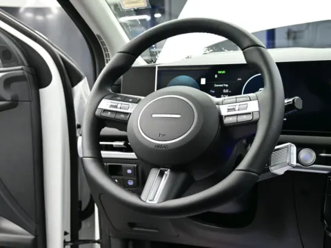 More photos of 2026 Hyundai Tucson Hybrid Limited at Dorsett Hyundai, IN