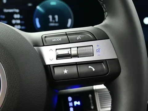 More photos of 2026 Hyundai Tucson Hybrid Limited at Dorsett Hyundai, IN
