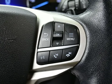 More photos of 2020 Ford Explorer XLT at Dorsett Hyundai, IN