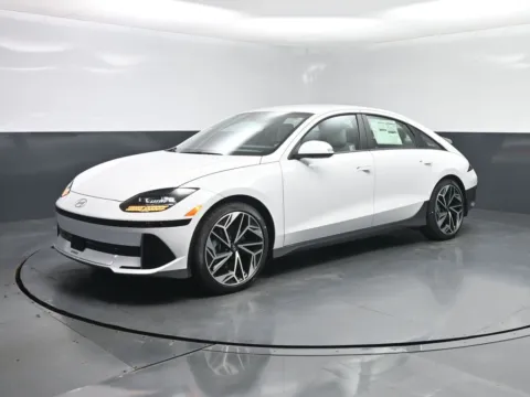 White 2025 Hyundai IONIQ 6 SEL for sale in Terre Haute, IN