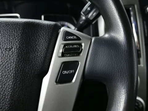 More photos of 2019 Nissan Titan SV at Dorsett Hyundai, IN