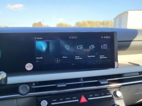 More photos of 2025 Hyundai Tucson SEL at Dorsett Hyundai, IN