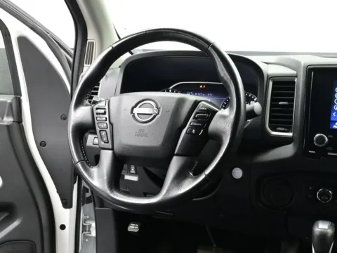 More photos of 2022 Nissan Frontier SV at Dorsett Hyundai, IN