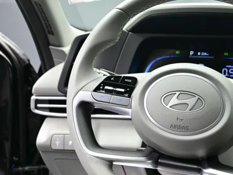 More photos of 2026 Hyundai Elantra SEL Sport at Dorsett Hyundai, IN