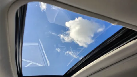 More photos of 2024 Toyota Sienna XLE at Auto Boutique Ohio, OH