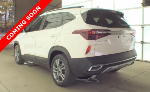 More photos of 2022 Kia Seltos S at Auto Boutique Ohio, OH