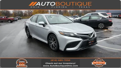 Silver 2022 Toyota Camry SE for sale in Columbus, OH