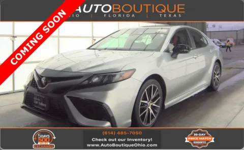 Silver 2022 Toyota Camry SE for sale in Columbus, OH