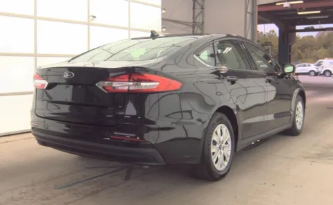 More photos of 2020 Ford Fusion S at Auto Boutique Ohio, OH