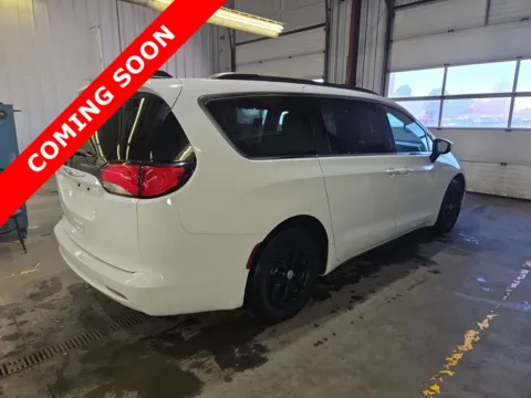 More photos of 2021 Chrysler Voyager LXI at Auto Boutique Ohio, OH