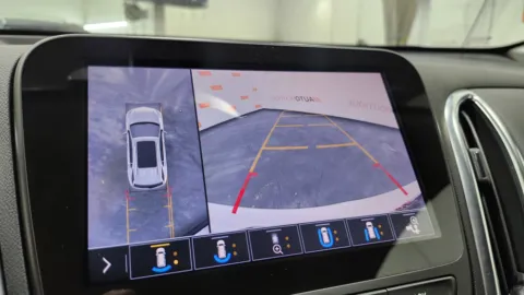 More photos of 2021 Chevrolet Equinox Premier at Auto Boutique Ohio, OH