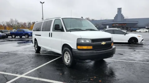 White 2022 Chevrolet Express Passenger LS for sale in Columbus, OH