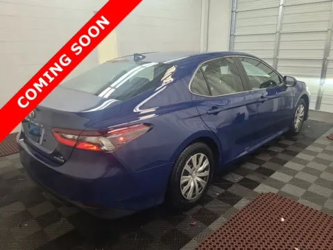 More photos of 2023 Toyota Camry Hybrid LE at Auto Boutique Ohio, OH