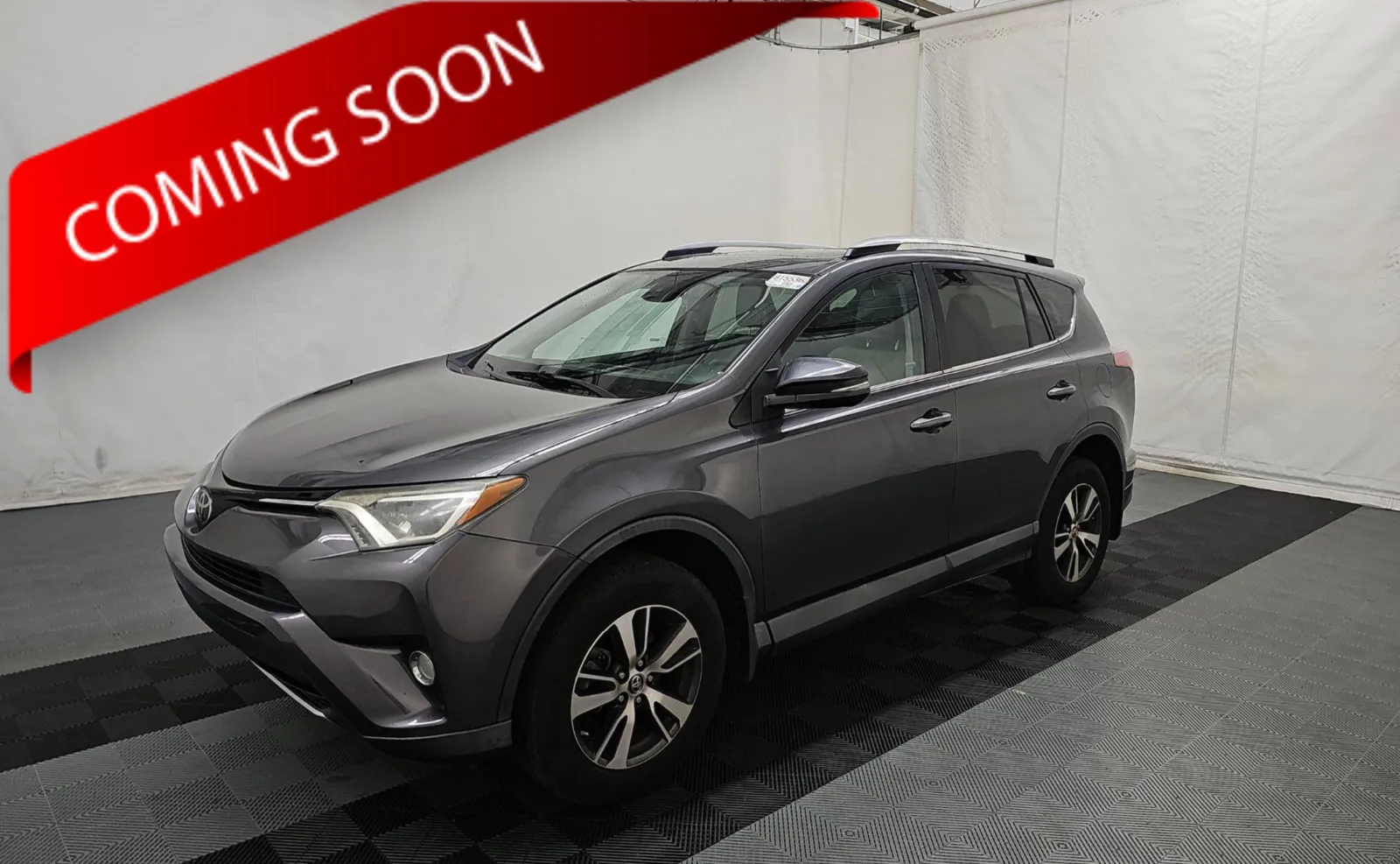 Gray 2017 Toyota RAV4 XLE for sale in Columbus, OH