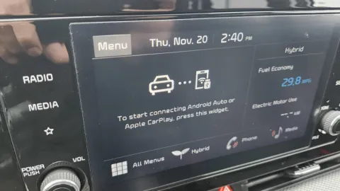 More photos of 2023 Kia Sportage Hybrid LX at Auto Boutique Ohio, OH