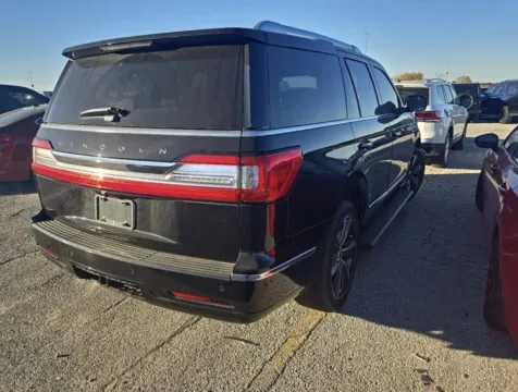 Another view of 2019 Lincoln Navigator Reserve for sale in Columbus, OH at Auto Boutique Ohio