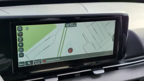 Photos of 2022 Kia Carnival SX for sale in Columbus, OH at Auto Boutique Ohio