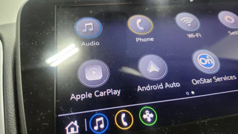 More photos of 2022 Chevrolet Malibu LS at Auto Boutique Ohio, OH