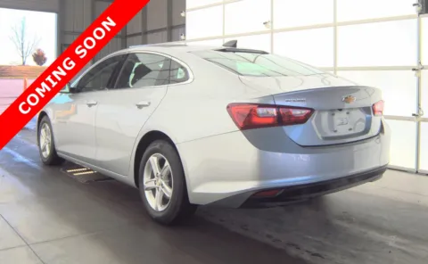 More photos of 2022 Chevrolet Malibu LS at Auto Boutique Ohio, OH