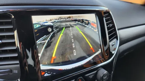 More photos of 2019 Jeep Grand Cherokee Laredo E at Auto Boutique Ohio, OH