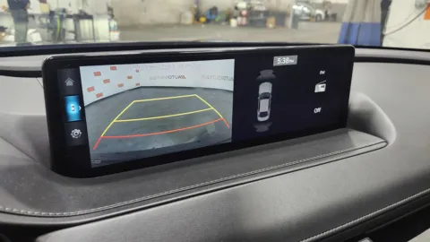 More photos of 2023 Genesis G80 2.5T at Auto Boutique Ohio, OH