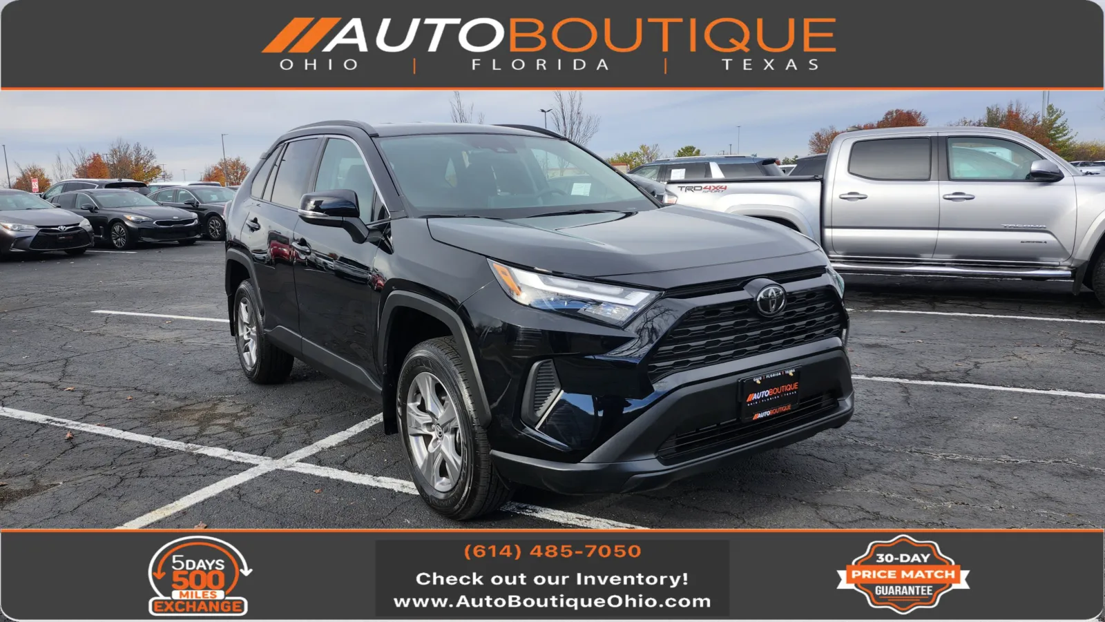 2024 Toyota RAV4 XLE's photo