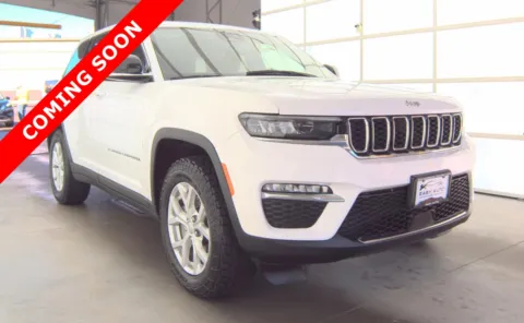 Another view of 2023 Jeep Grand Cherokee Limited for sale in Columbus, OH at Auto Boutique Ohio