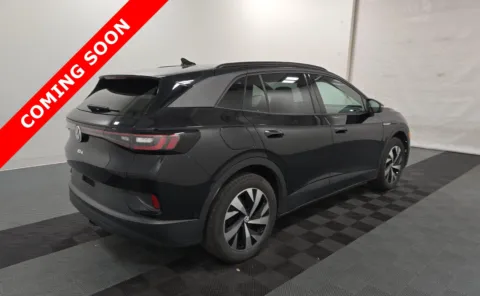 More photos of 2023 Volkswagen ID.4 Pro at Auto Boutique Ohio, OH