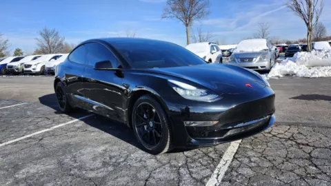 More photos of 2018 Tesla Model 3 Performance at Auto Boutique Ohio, OH