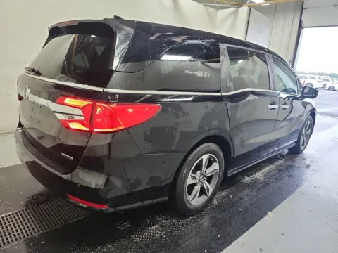 Another view of 2018 Honda Odyssey Touring for sale in Columbus, OH at Auto Boutique Ohio