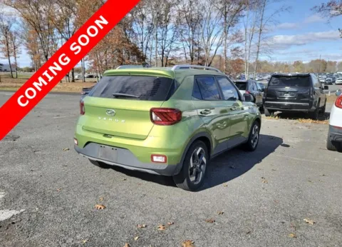 More photos of 2021 Hyundai Venue SEL at Auto Boutique Ohio, OH