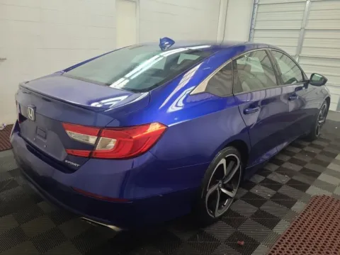 More photos of 2018 Honda Accord Sedan Sport 1.5T at Auto Boutique Ohio, OH