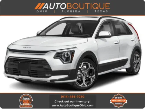 White 2023 Kia Niro EX Touring for sale in Columbus, OH
