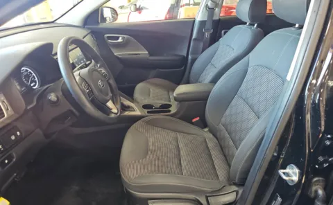 More photos of 2019 Kia Niro LX at Auto Boutique Ohio, OH