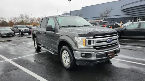 More photos of 2018 Ford F-150 XLT at Auto Boutique Ohio, OH