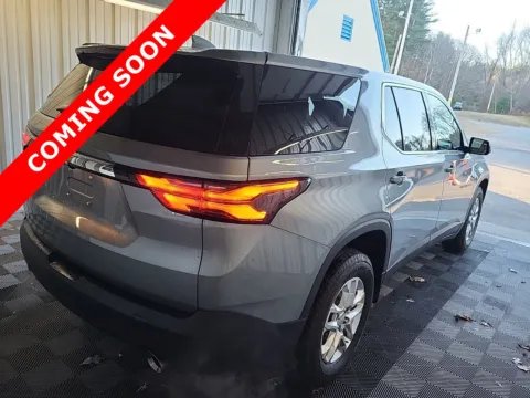 More photos of 2023 Chevrolet Traverse LS at Auto Boutique Ohio, OH