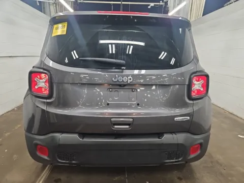 More photos of 2020 Jeep Renegade Latitude at Auto Boutique Ohio, OH