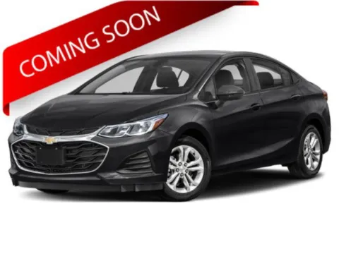 Black 2019 Chevrolet Cruze LT for sale in Columbus, OH