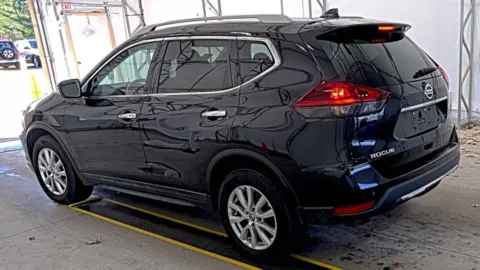 More photos of 2019 Nissan Rogue SV at Auto Boutique Ohio, OH